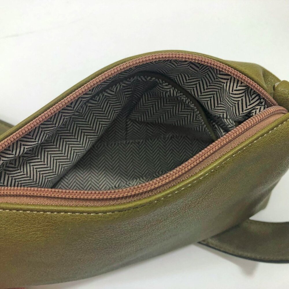 Jen & Co Bag in a Bag Penny Olive Green Vegan Leather Bucket Bag & Shoulder Bag - Picture 6 of 8